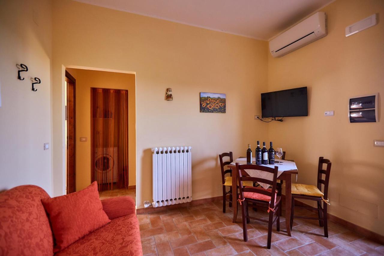 Agriturismo Podere Casa Al Vento Монтепульчано Экстерьер фото